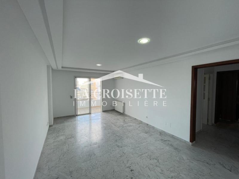 Appartement S+2 à Ain Zaghouan Nord